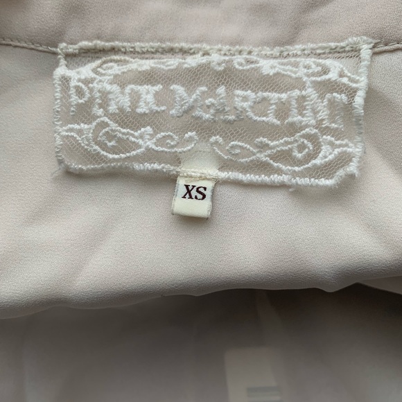 Pink Martini ruffle blouse with rose gold buttons - Picture 4 of 4